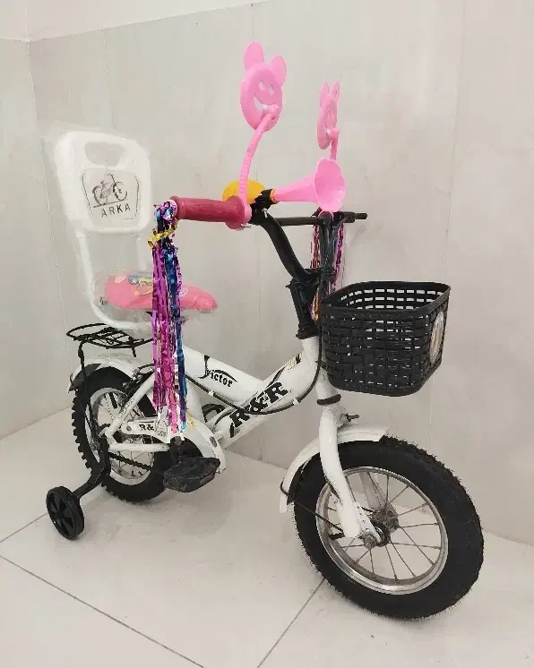 دوچرخه ی ۱۲ مناسب سن ۲ تا ۵ سال|دوچرخه، اسکیت، اسکوتر|بروجن, |دیوار