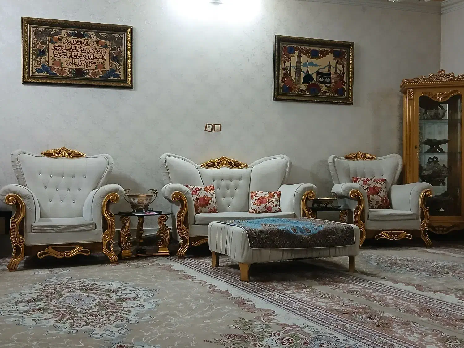 مبل ۷نفره ورق طلا|مبلمان خانگی و میز عسلی|قرچک, داوود آباد|دیوار