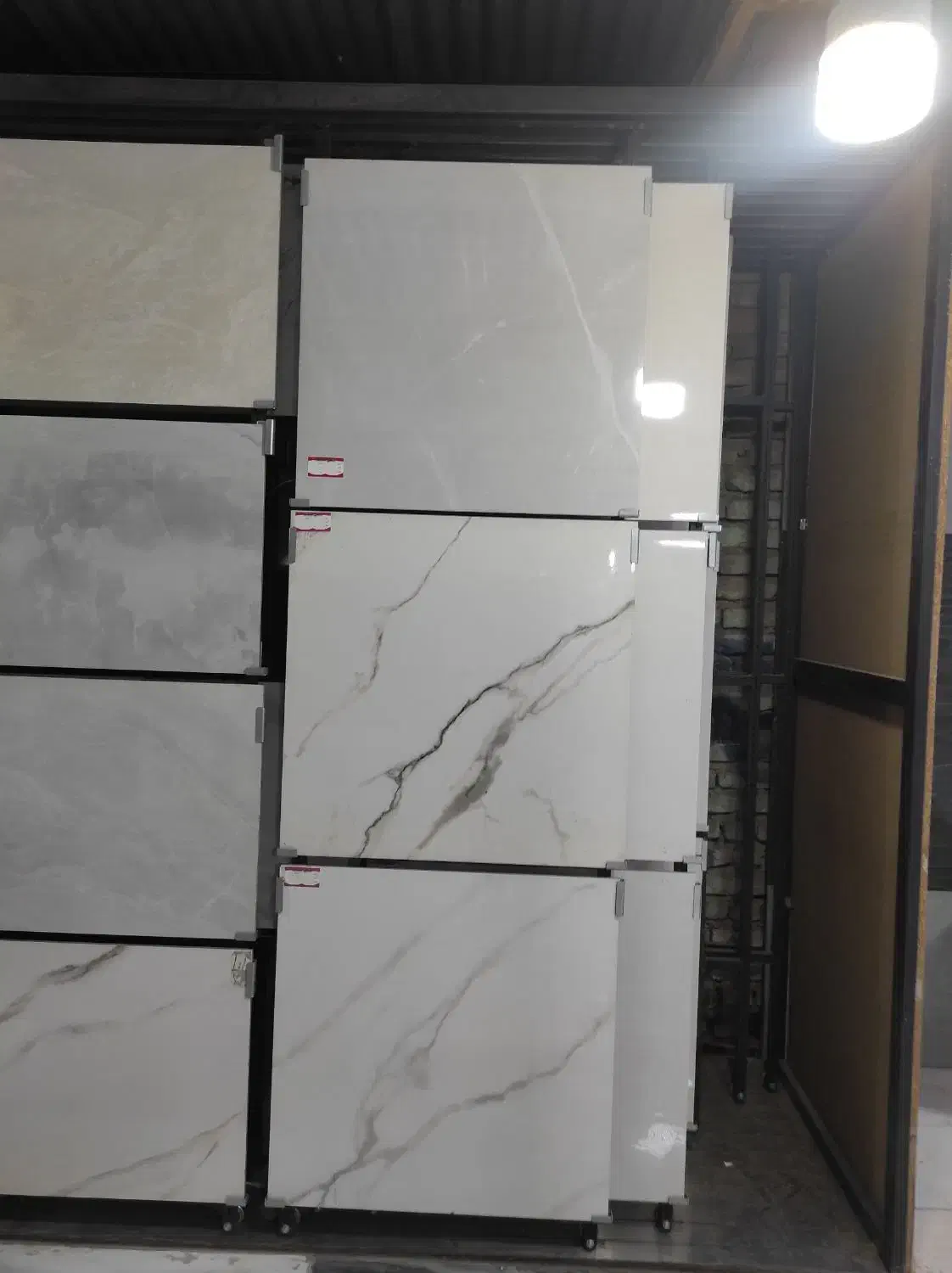 انواع کاشی و سرامیک 40×40 و60×60 به قیمت کارخانه|مصالح و تجهیزات ساختمان|رباط‌کریم, رباط‌کریم|دیوار