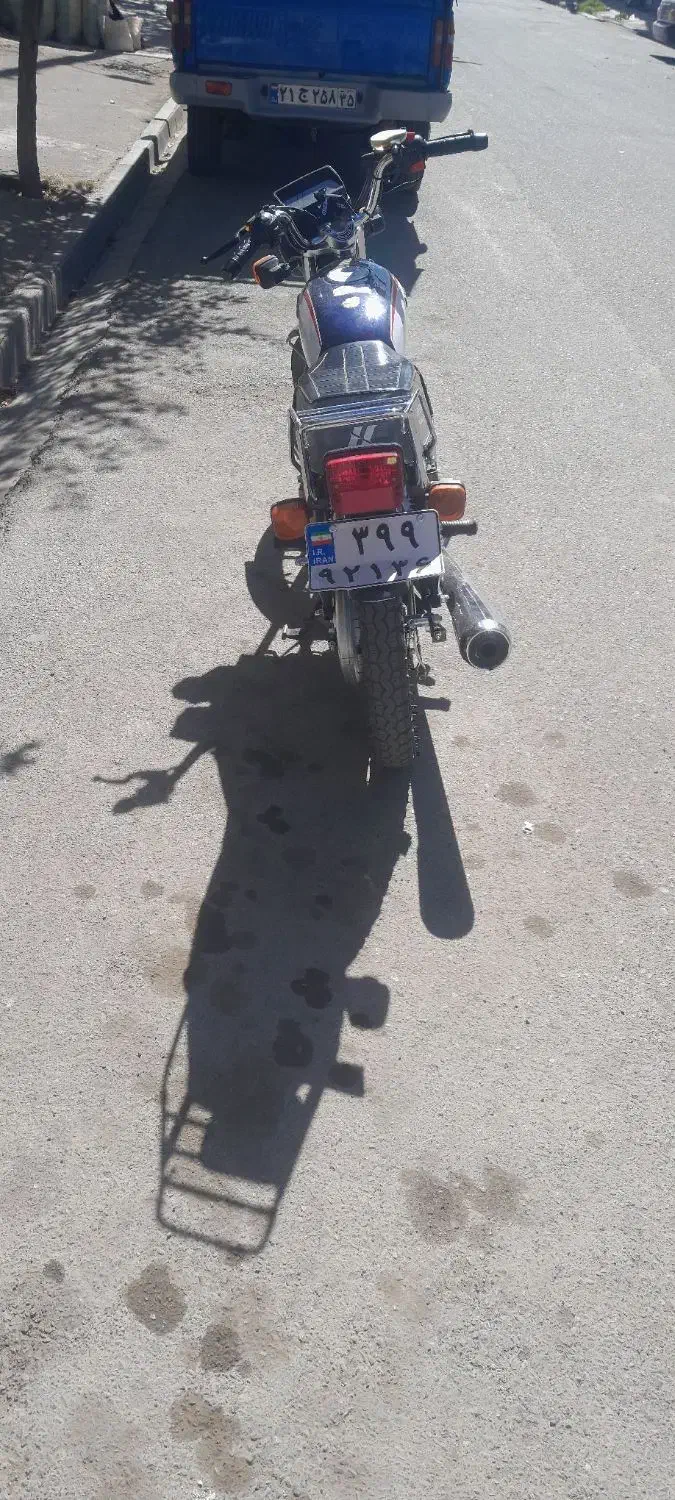 موتور ۲۰۰ مدل ۱۴۰۴|موتورسیکلت|سلماس, |دیوار