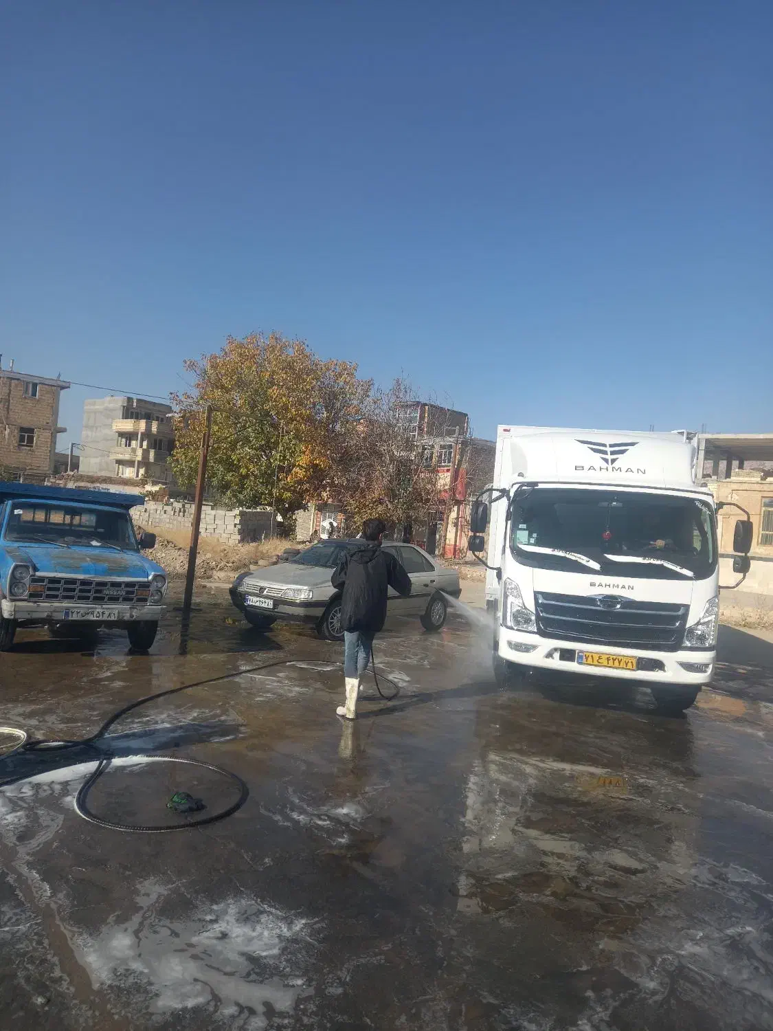 نیاز مند کارگر|استخدام سرایداری و نظافت|لردگان, |دیوار