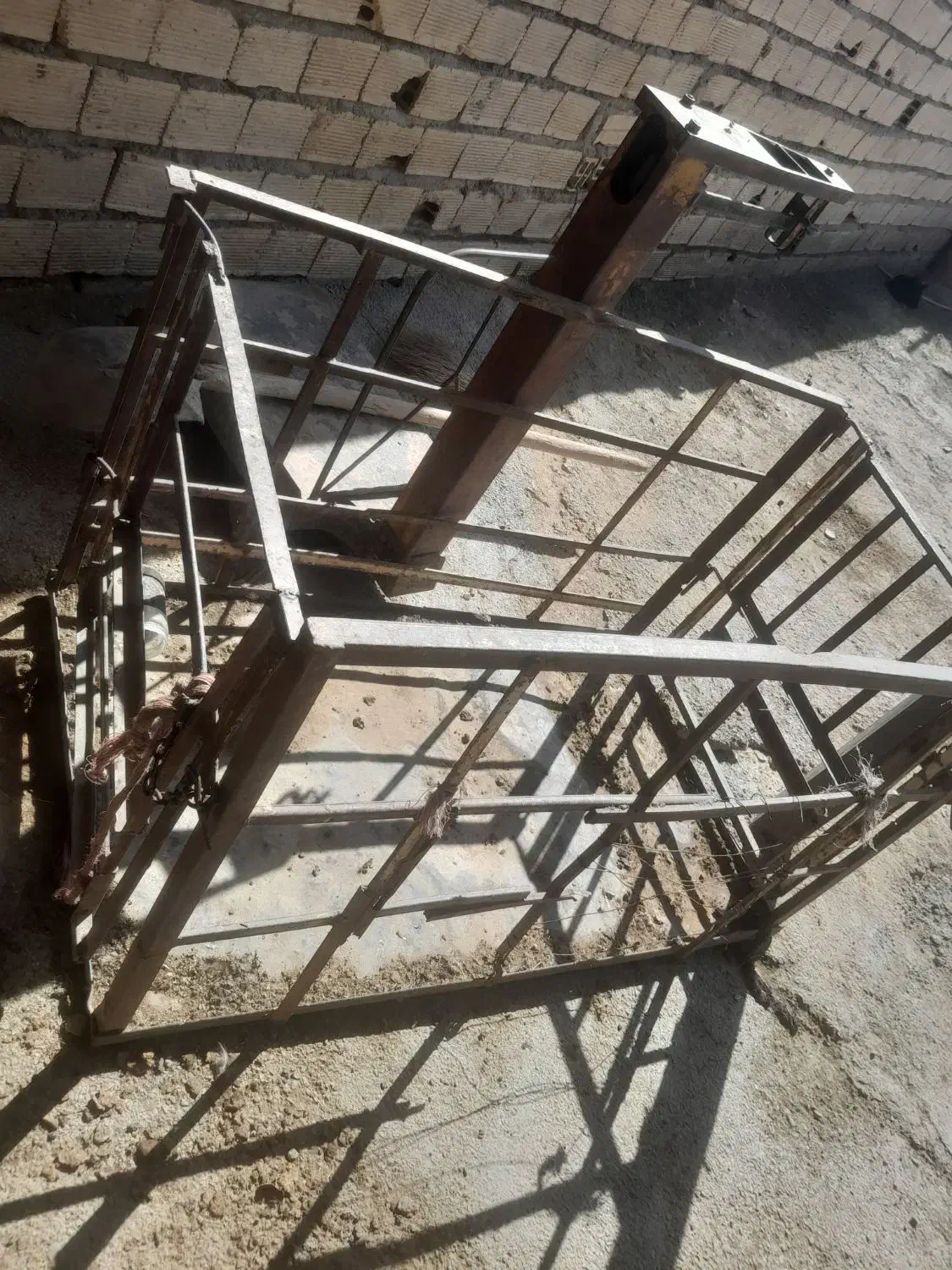 فروش باسکول ۳۰۰ کیلویی|فروشگاه و مغازه|ازنا, |دیوار