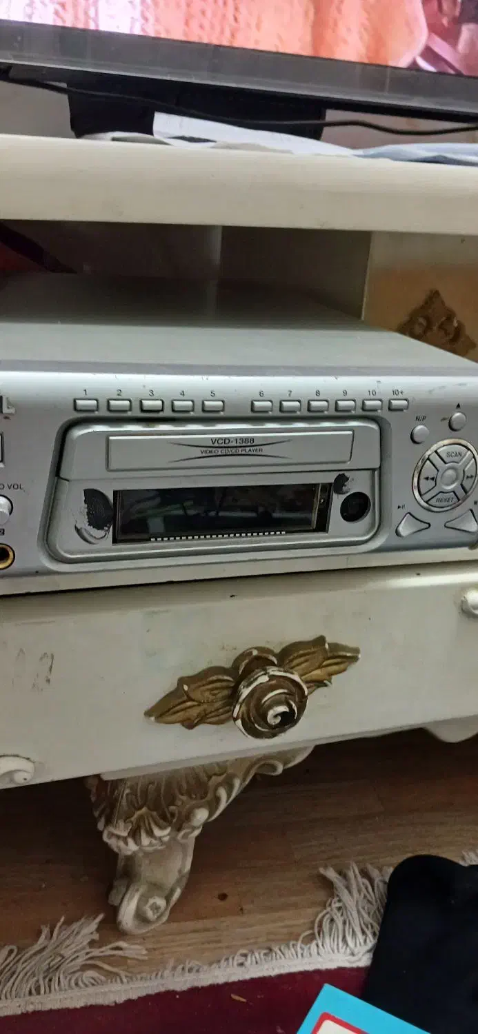 وی سی دی نوستالژی|پخشکننده DVD و ویدیو|قم, پشت انبار نفت|دیوار