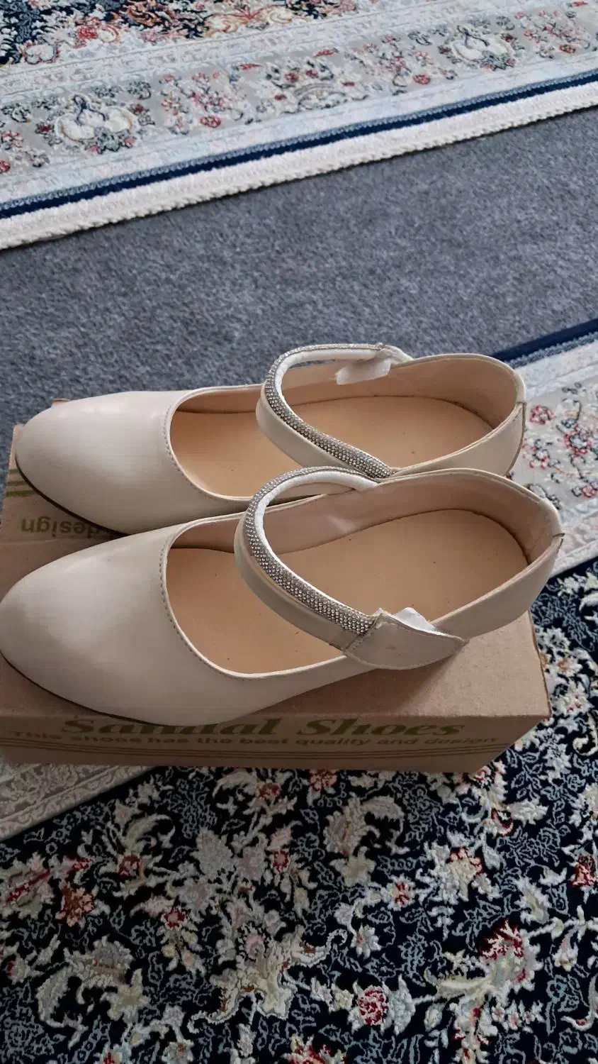 کفش پاشنه بلند دخترانه|کفش و لباس بچه|تهران, امام زاده حسن|دیوار