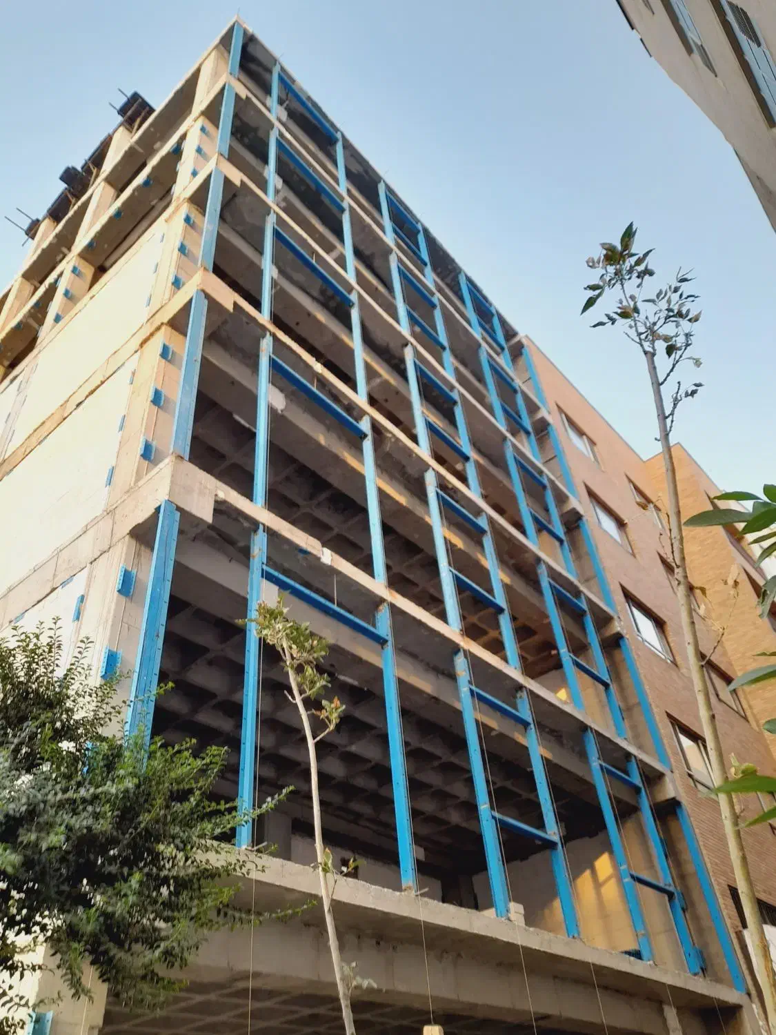 فروش و نصب والپست منقطع و نبشی کشی|خدمات پیشه و مهارت|قزوین, |دیوار