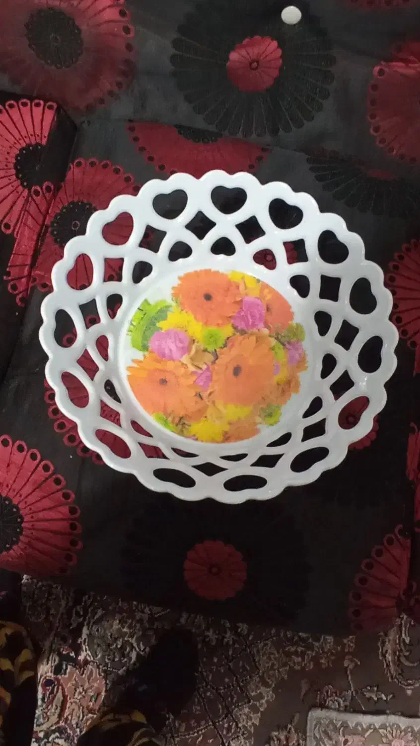 میوه خوری ملامین در حدنو سایزش 28 ارتفاش 15|ظروف سرو و پذیرایی|نجف‌آباد, قلعه سفید|دیوار