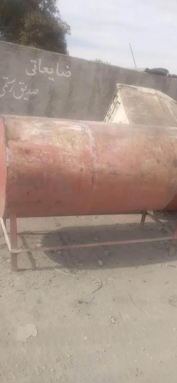فروش تانکر ۲۰۰۰ لیتری|مصالح و تجهیزات ساختمان|سقز, |دیوار
