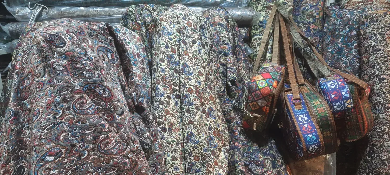 پارچه ترمه|عمده‌فروشی|اصفهان, نقش جهان|دیوار