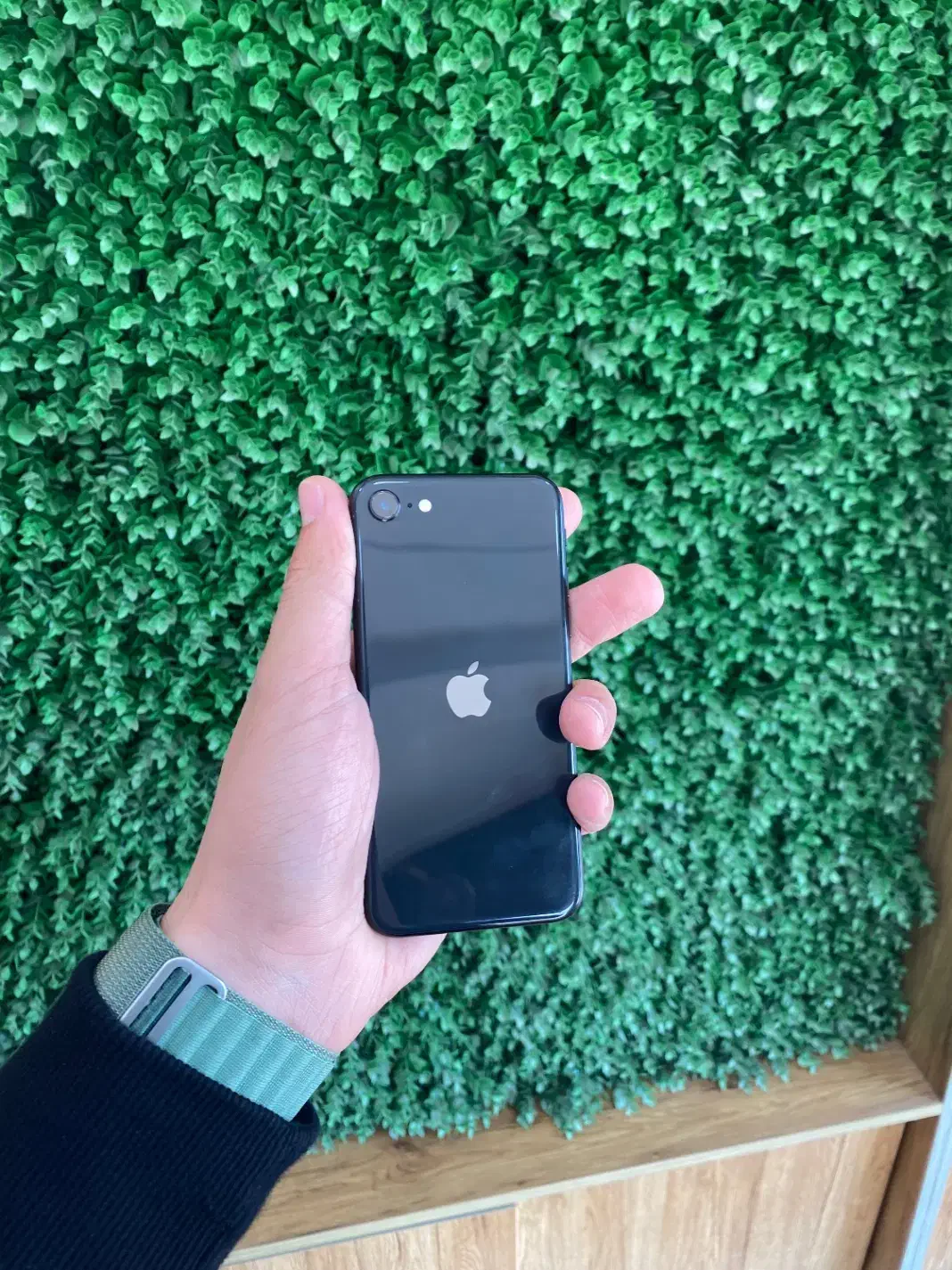 se 2020 64g|موبایل|آستانه سرا, |دیوار