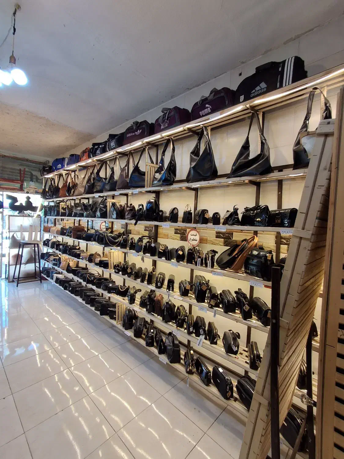 قفسه ویترین دکور رگال|فروشگاه و مغازه|کرمانشاه, |دیوار