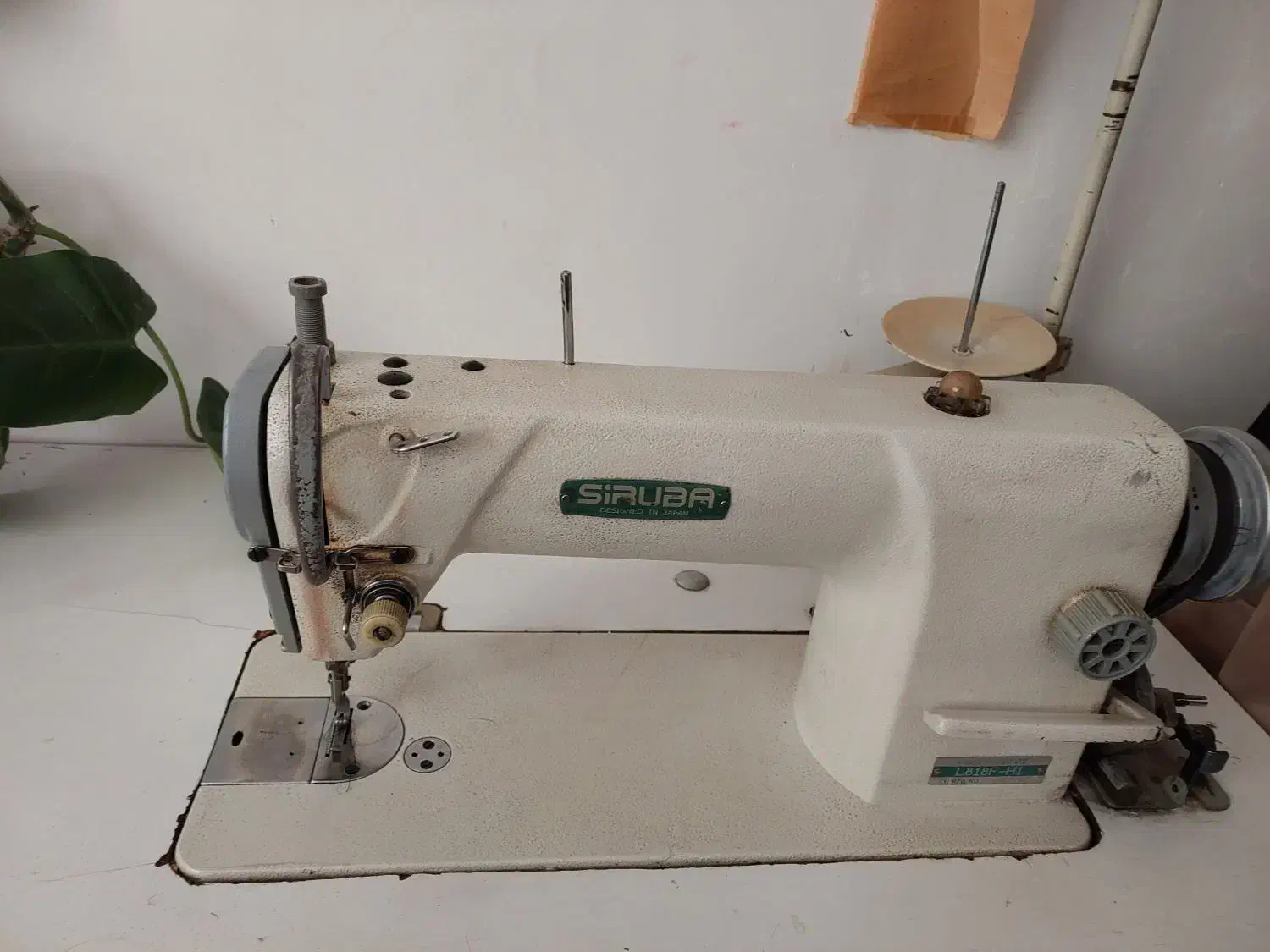 چرخ  خیاطی سیروبا|چرخ خیاطی و ریسندگی|سلفچگان, |دیوار