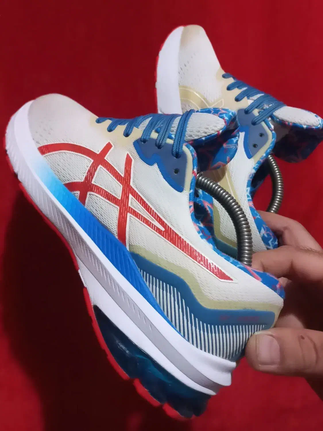 کفش کتونی اورجینال اصلی|کیف، کفش، کمربند|مشهد, رضاییه|دیوار