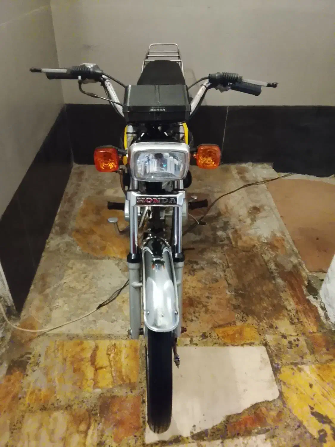موتور هوندا ۱۵۰cc مدل ۹۳ بسیار سالم|موتورسیکلت|قائم‌شهر, |دیوار