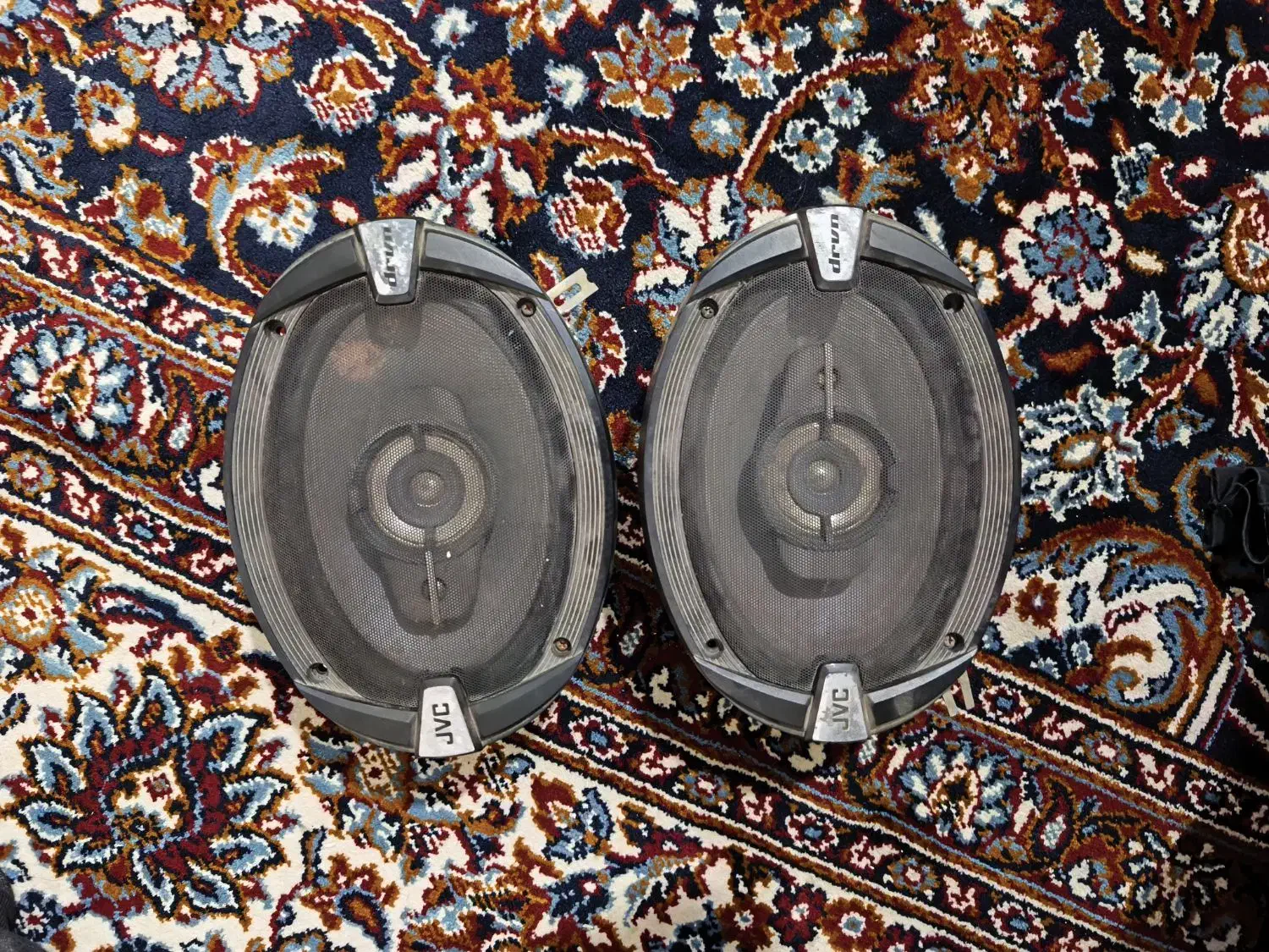 باند|صوتی و تصویری|مشهد, نوده|دیوار