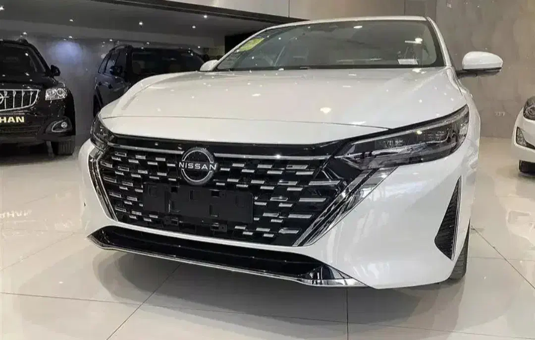 نیسان سیلفی رنگ سفید صفر مکس ادیشن مدل ۲۰۲۴|خودرو سواری و وانت|اصفهان, مهرآباد|دیوار