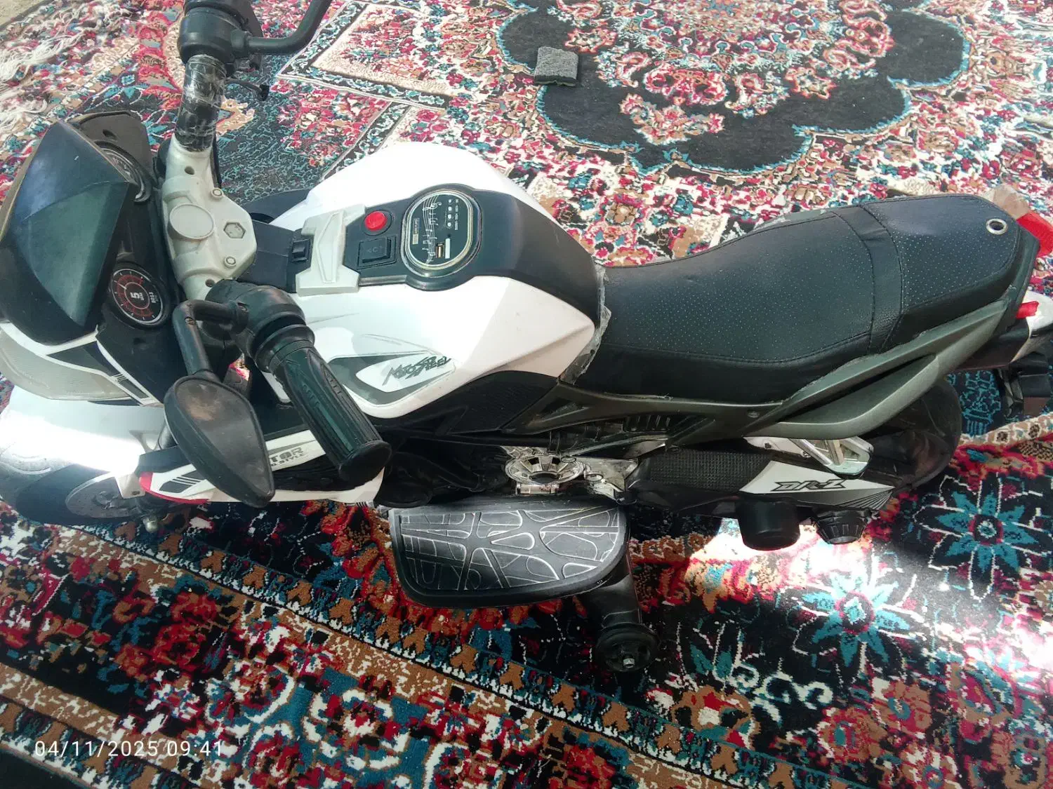 موتور شارژی|اسباب‌‌بازی|نی‌ریز, |دیوار