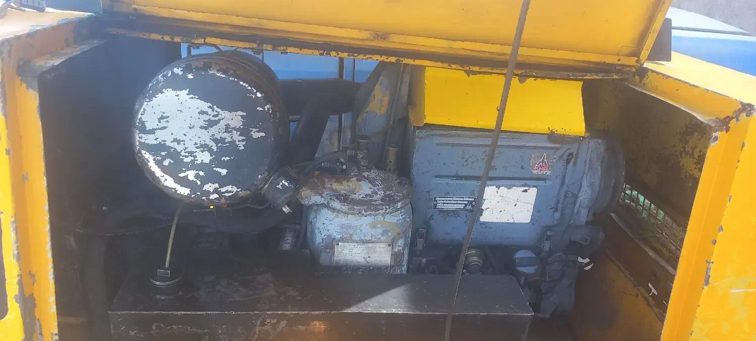 کمپرسور بادی  ایکسا۶۵|ماشین‌آلات صنعتی|رباط‌کریم, شهرک صنعتی نصیرآباد|دیوار