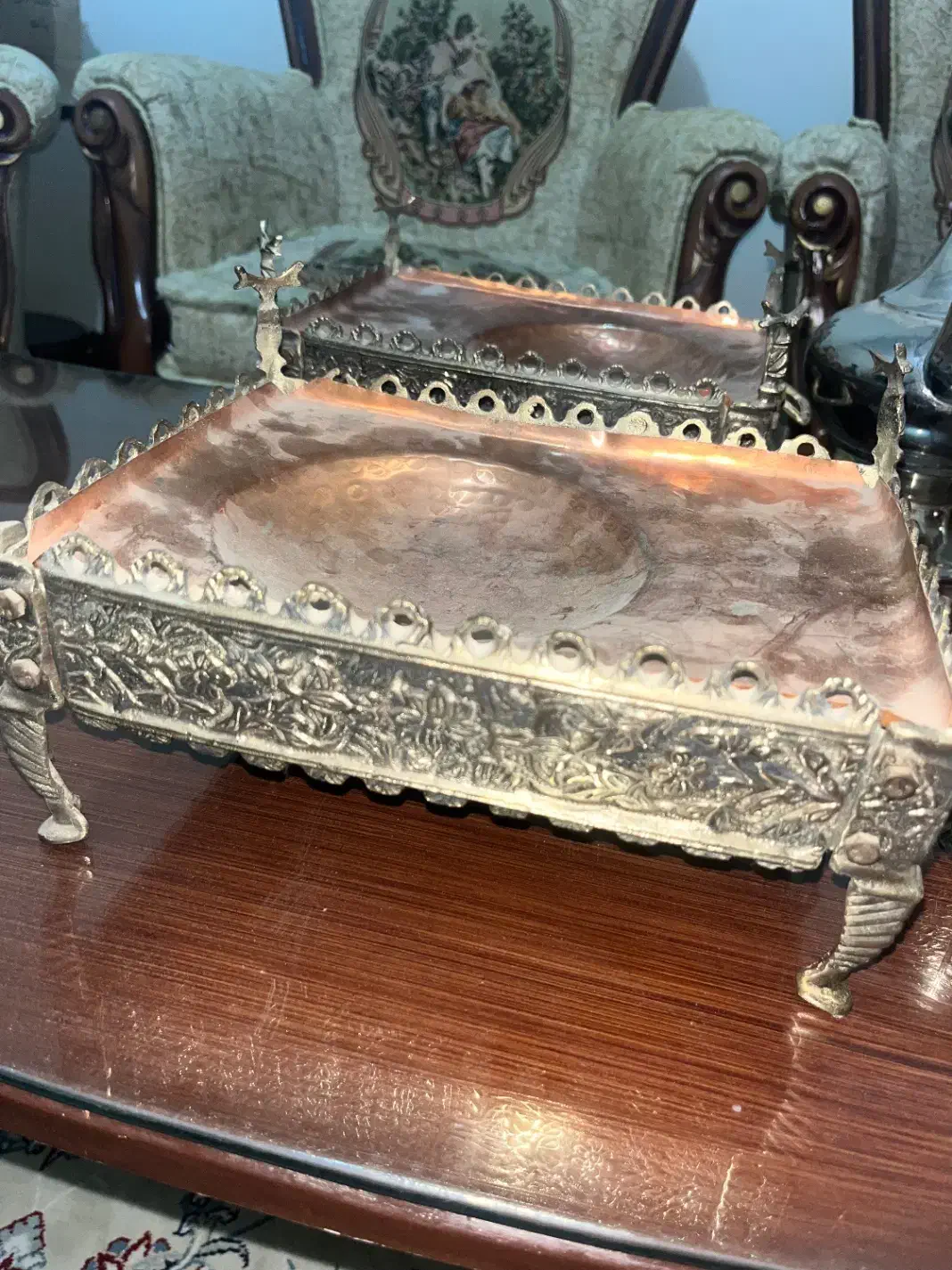 ظرف مسی عتیقه|کلکسیون اشیاء عتیقه|تهران, آسمان|دیوار