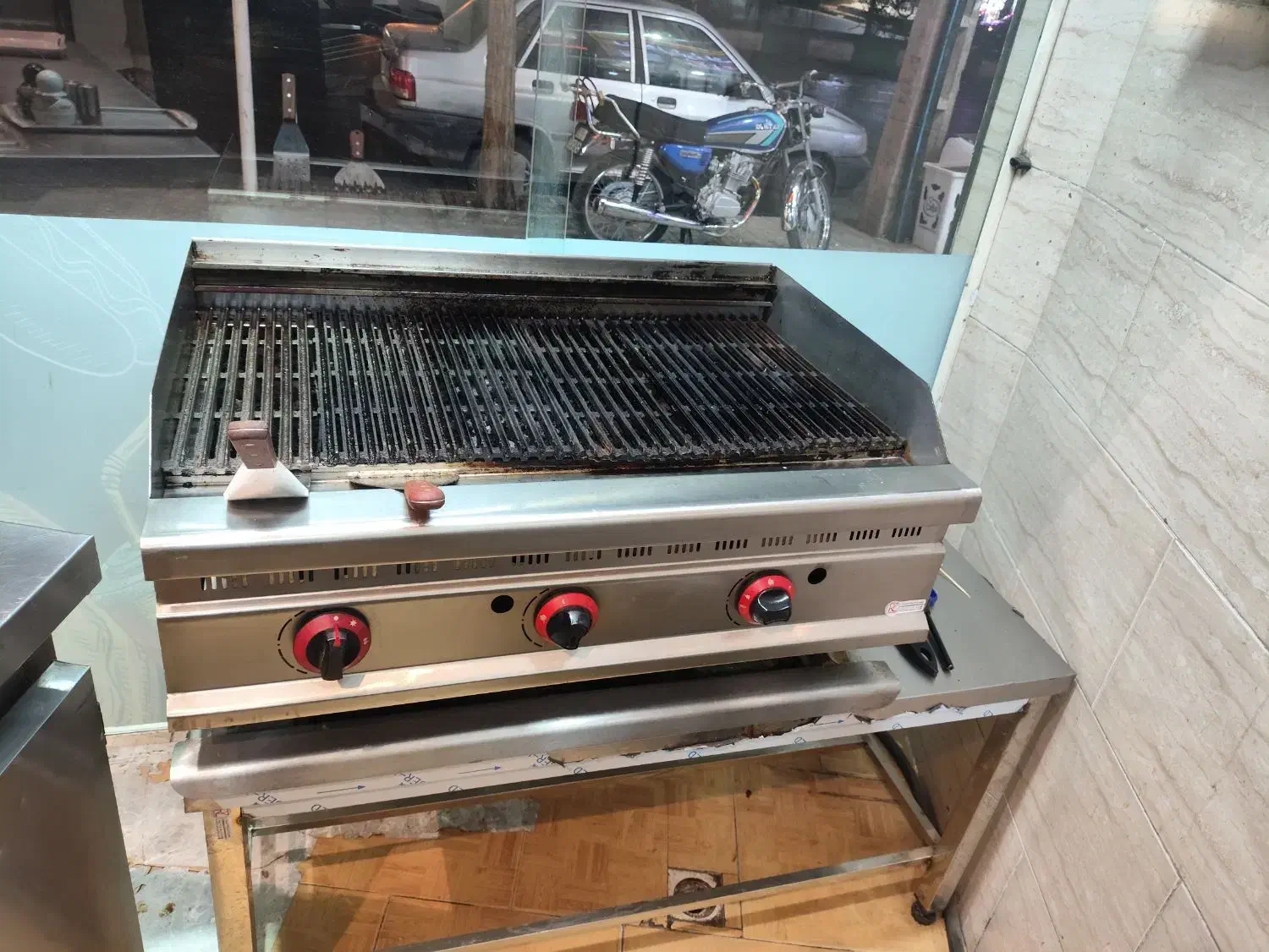 واگذاری لوازم فست فود|کافیشاپ و رستوران|مشهد, هفده شهریور|دیوار