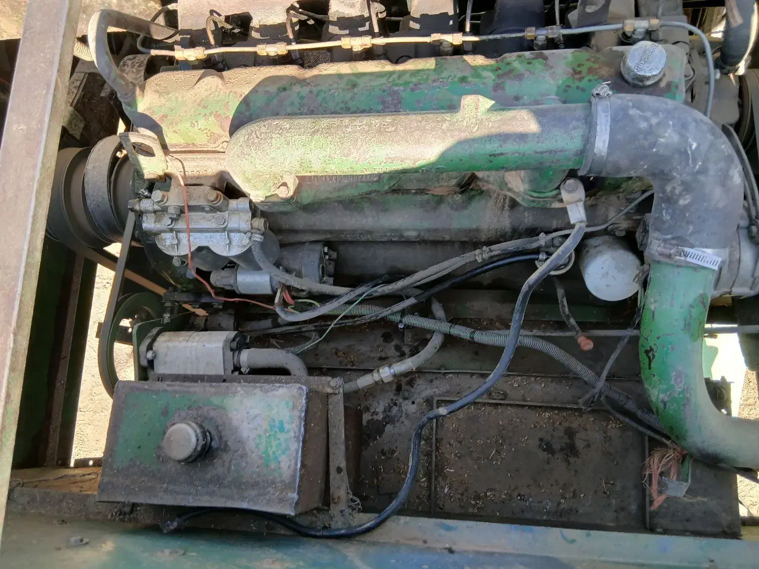 کمباین جاندر مهره دار|ماشین‌آلات صنعتی|قروه, |دیوار