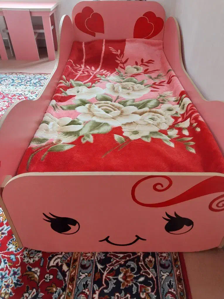 فروش تخت خواب کودک ونوجوان تمیز وسالم|تخت و صندلی بچه|پیر بکران, |دیوار