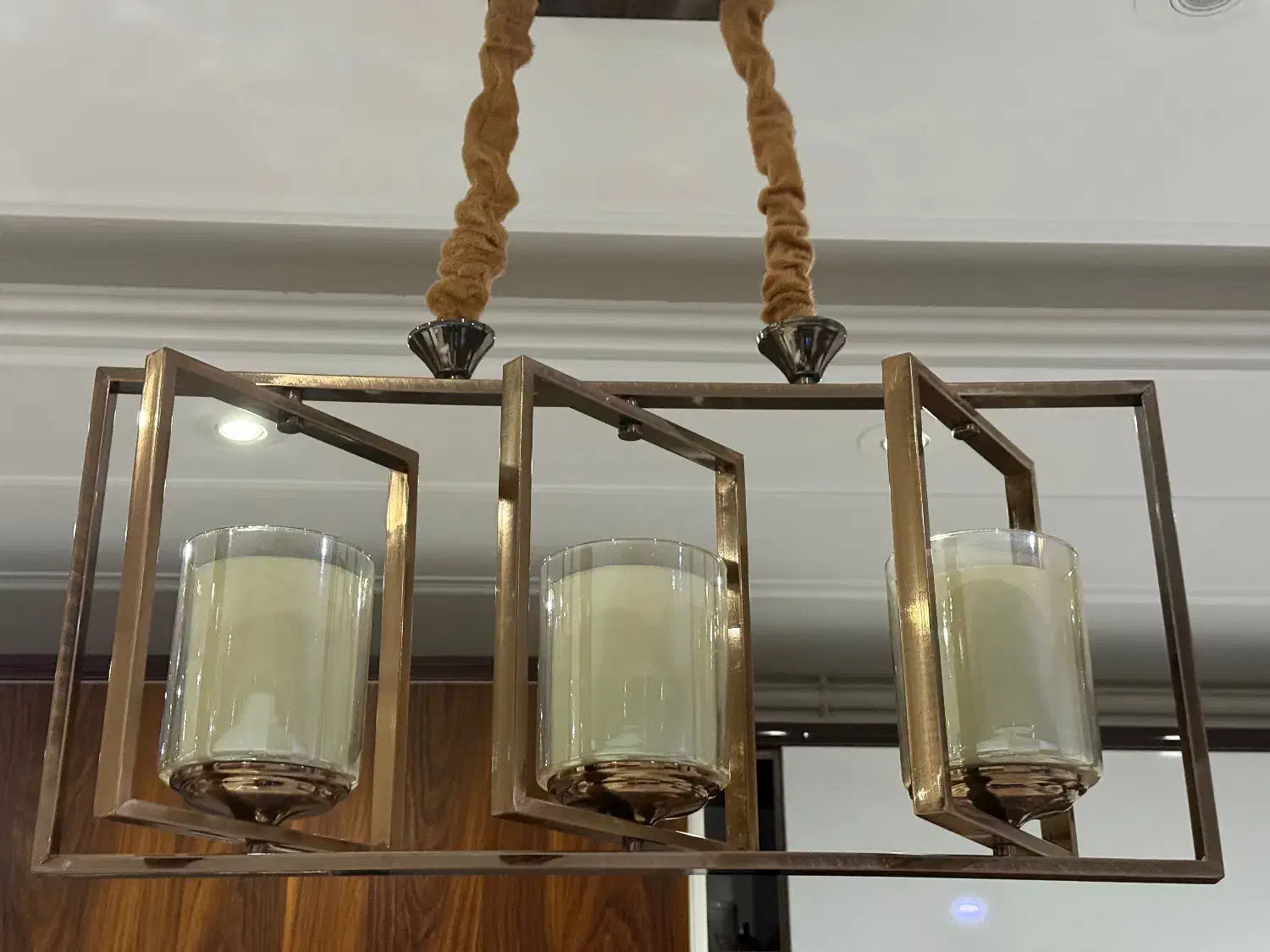 لوستر|لوستر و چراغ آویز|اراک, |دیوار