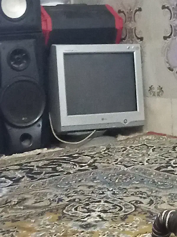 مانیتور ۱۷ اینچ با کیفیت بالا LG|رایانه رومیزی|سوسنگرد, |دیوار