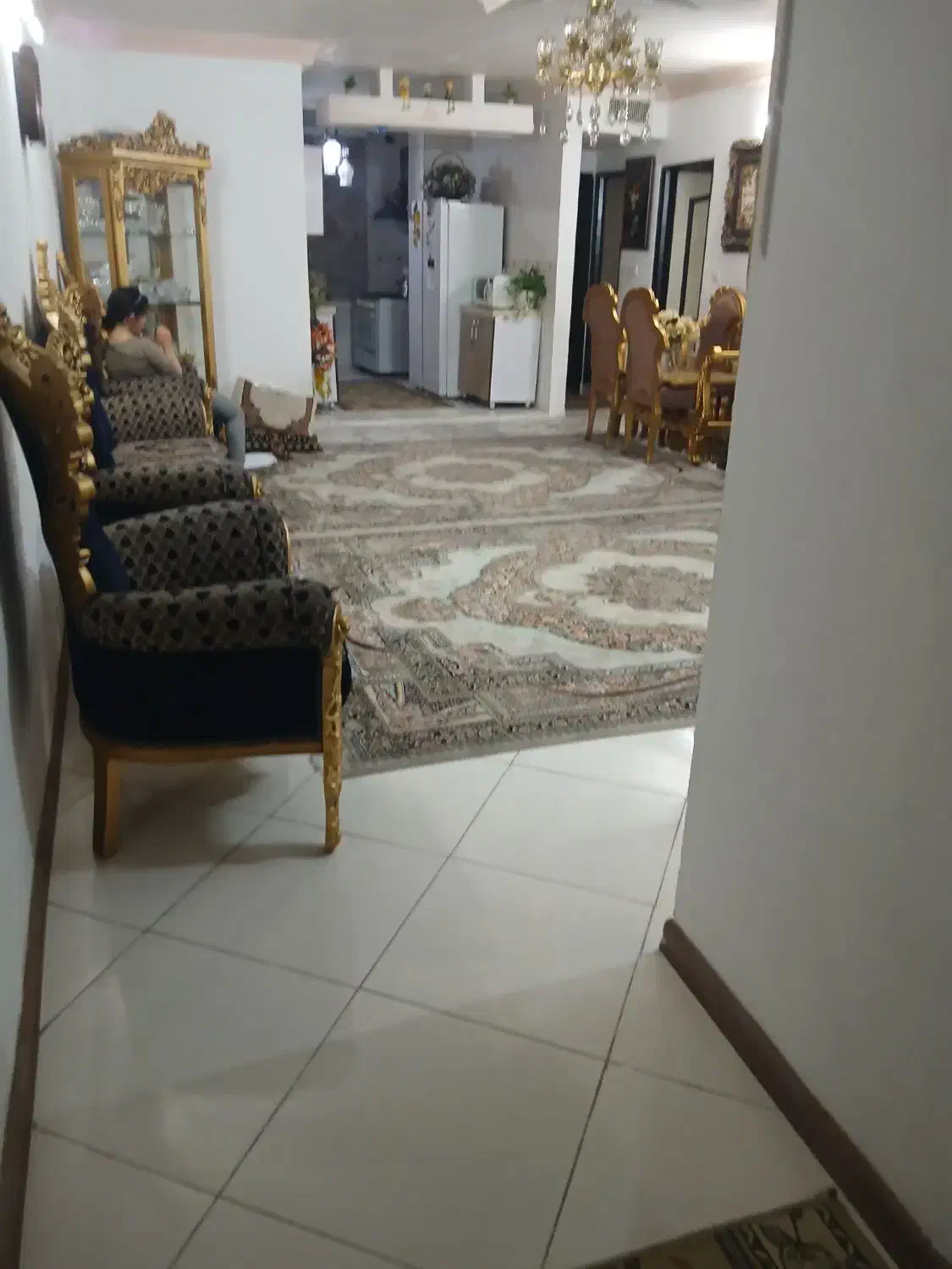 معاوضه فروش واحد ۸۰ متری|فروش آپارتمان|تهران, شهرک صادقیه|دیوار