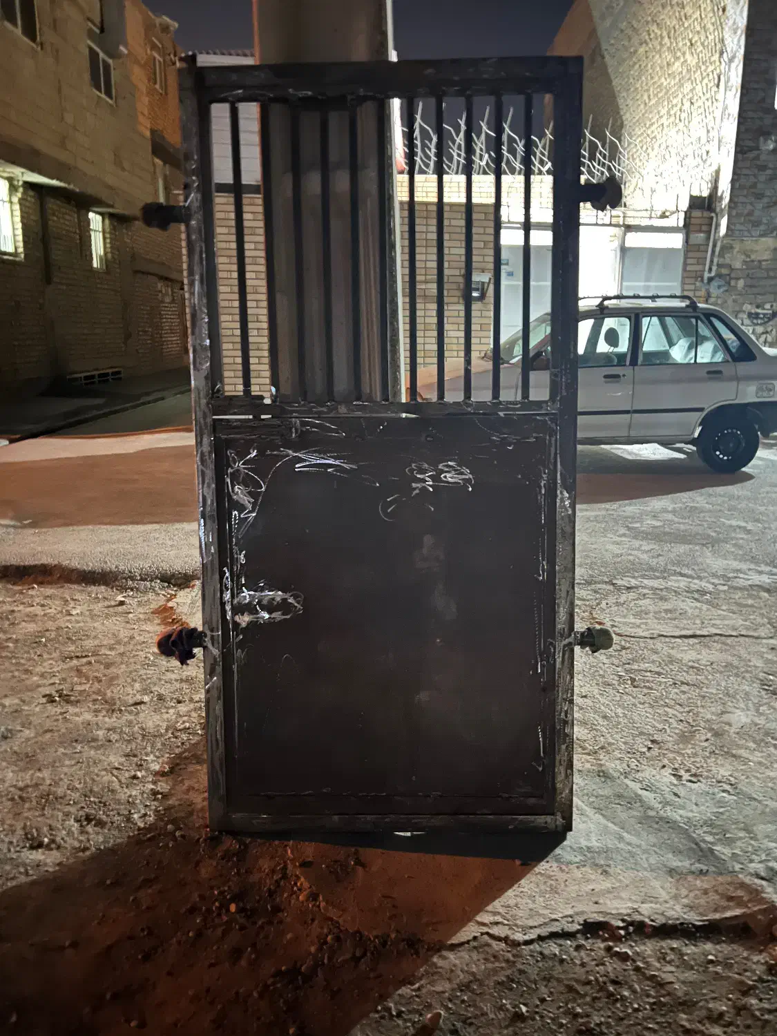 در باکس اسب|اسب و تجهیزات اسبسواری|اصفهان, کوی امیریه|دیوار