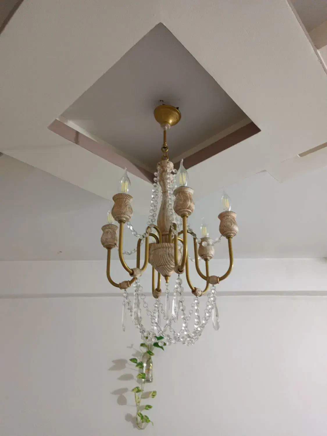 لوستر|لوستر و چراغ آویز|لاهیجان, طالقانی|دیوار