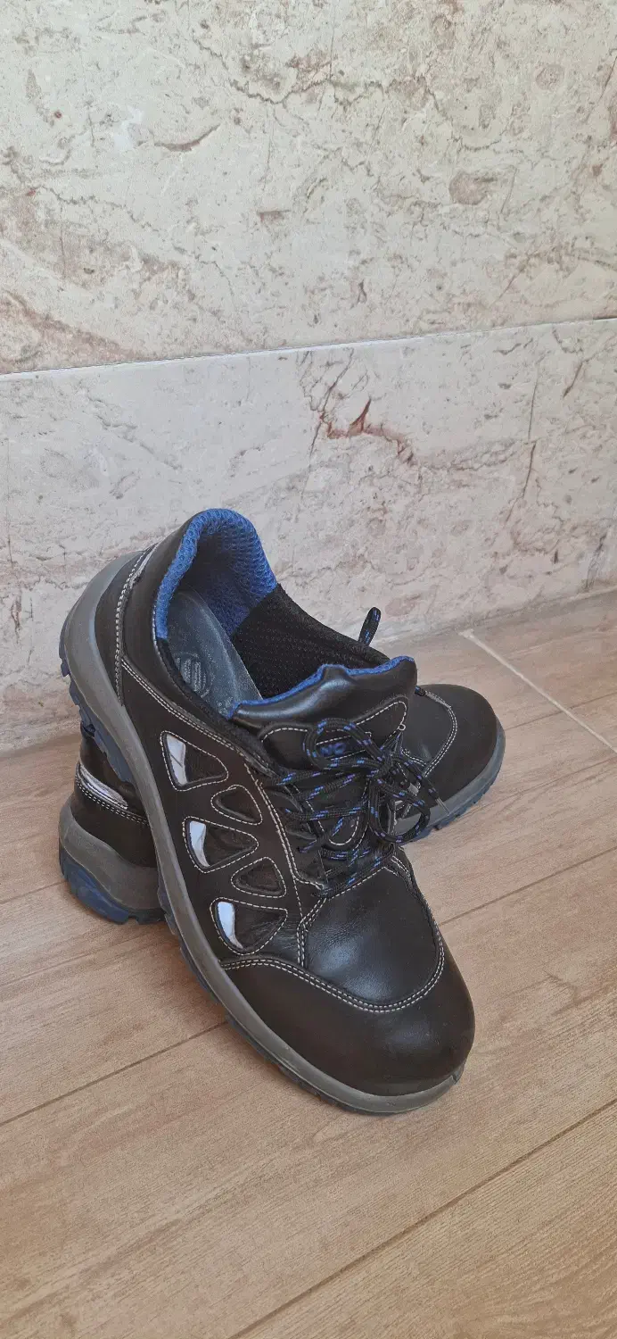 کفش مهندسی ایمنی|کیف، کفش، کمربند|فیروزآباد (فارس), |دیوار