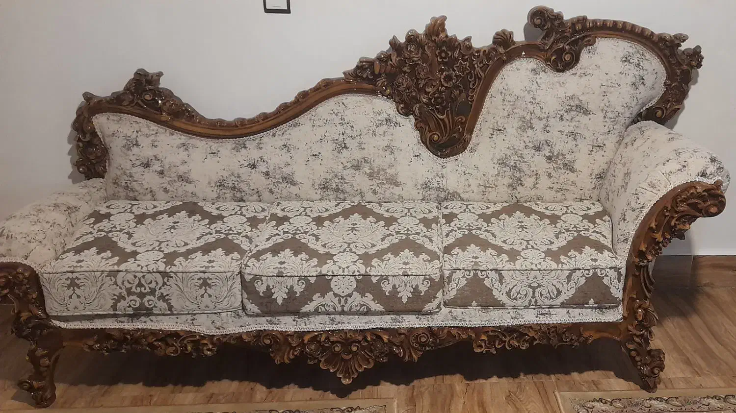 شزلون نو|مبلمان خانگی و میز عسلی|مراغه, |دیوار