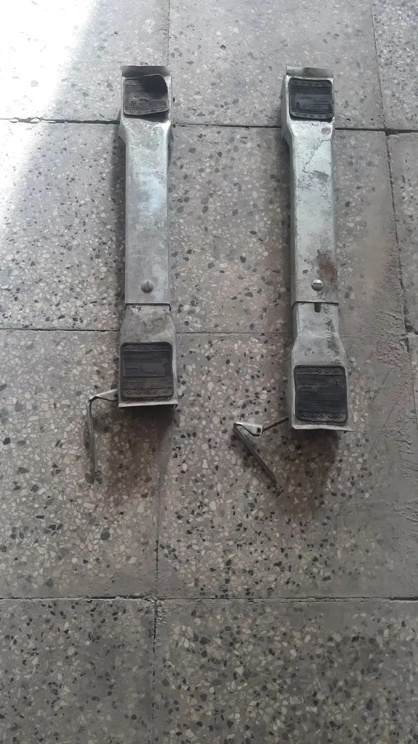 صندلی کامپیوتر پایه زیر یخچال قاب|صندلی و نیمکت|پردیس, فاز ۸|دیوار