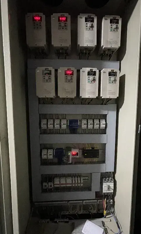 فروش،نصب و راه اندازی اینورتر(درایو)|خدمات پیشه و مهارت|ورامین, شهرک صنعتی خیرآباد|دیوار