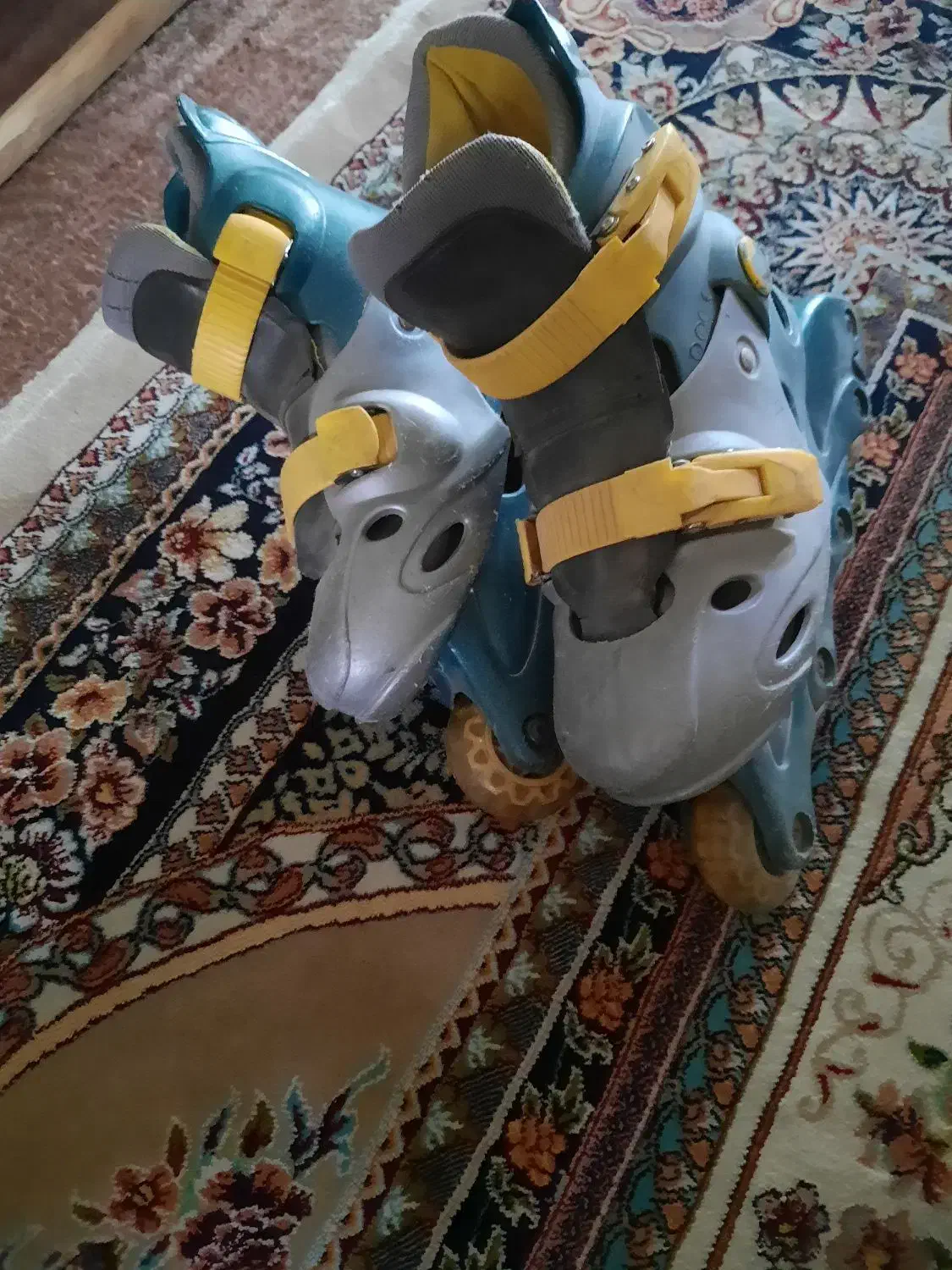 اسکیت کودکانه سالم و تمیز|دوچرخه، اسکیت، اسکوتر|پاکدشت, پاکدشت (مامازند)|دیوار