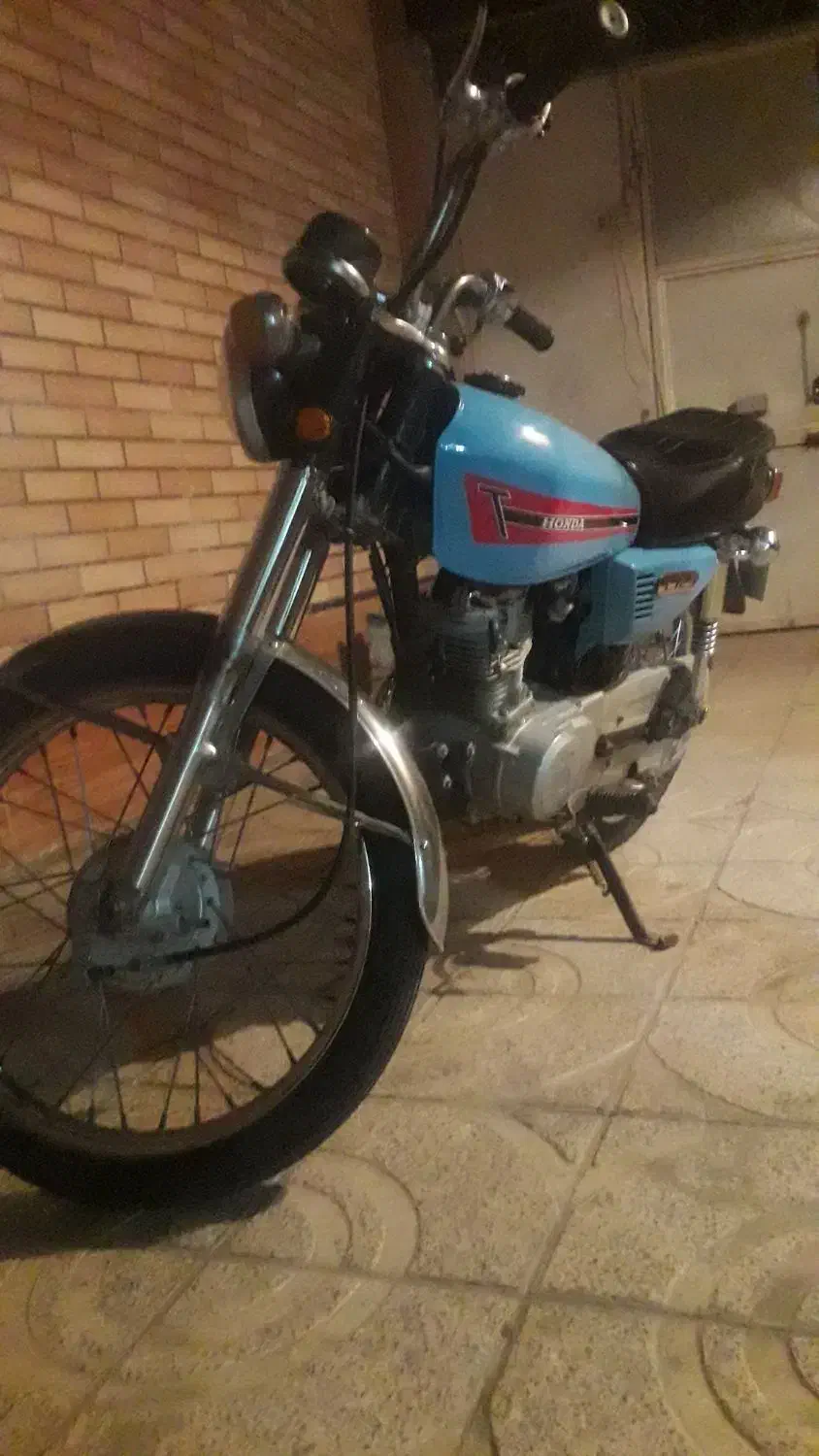 موتور ۱۳۸۳ هرمز|موتورسیکلت|پیر بکران, |دیوار