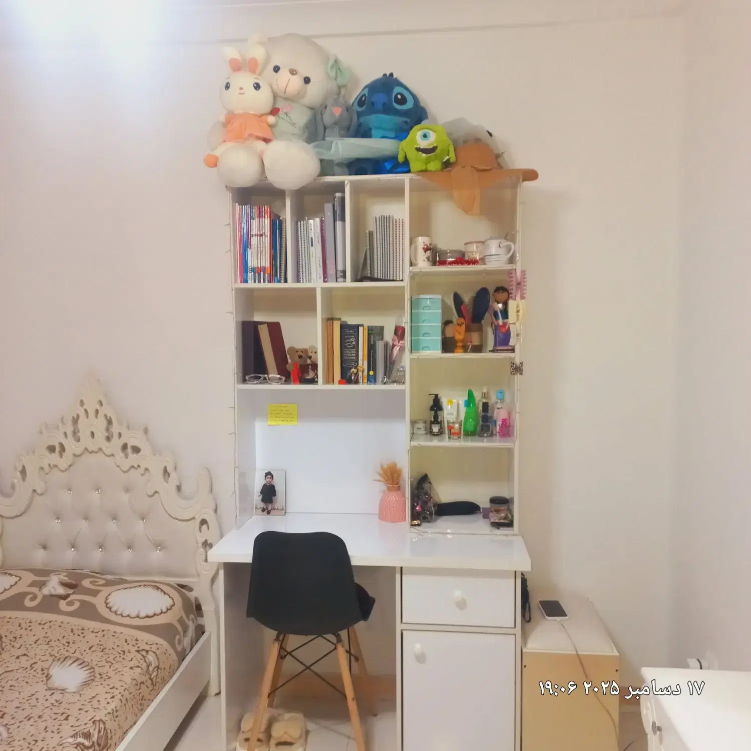 کتابخانه|کتابخانه، شلف، قفسه‌های دیواری|رشت, کوی مهر|دیوار