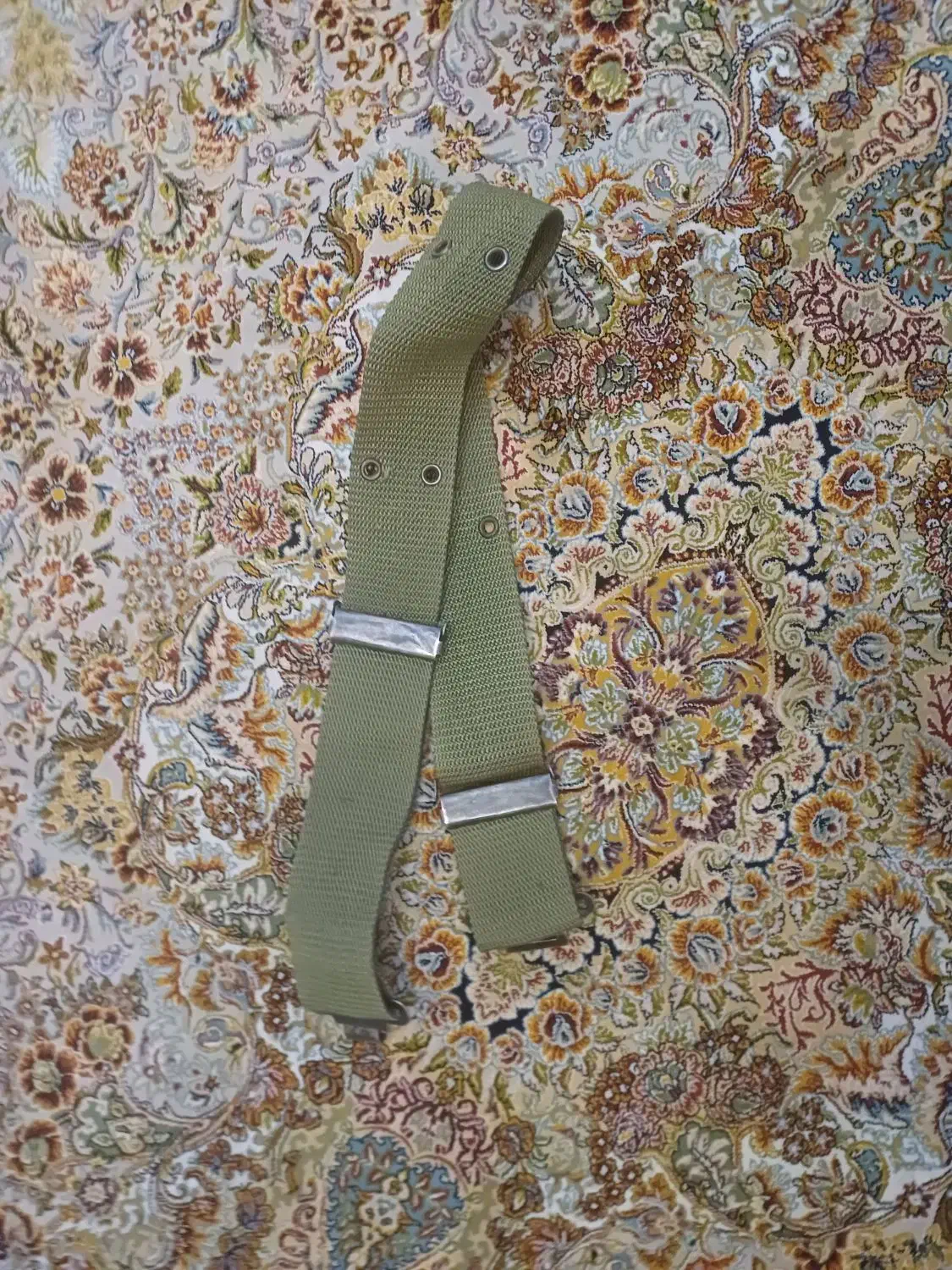 فانوسقه کمربند|کیف، کفش، کمربند|فولادشهر, C1|دیوار