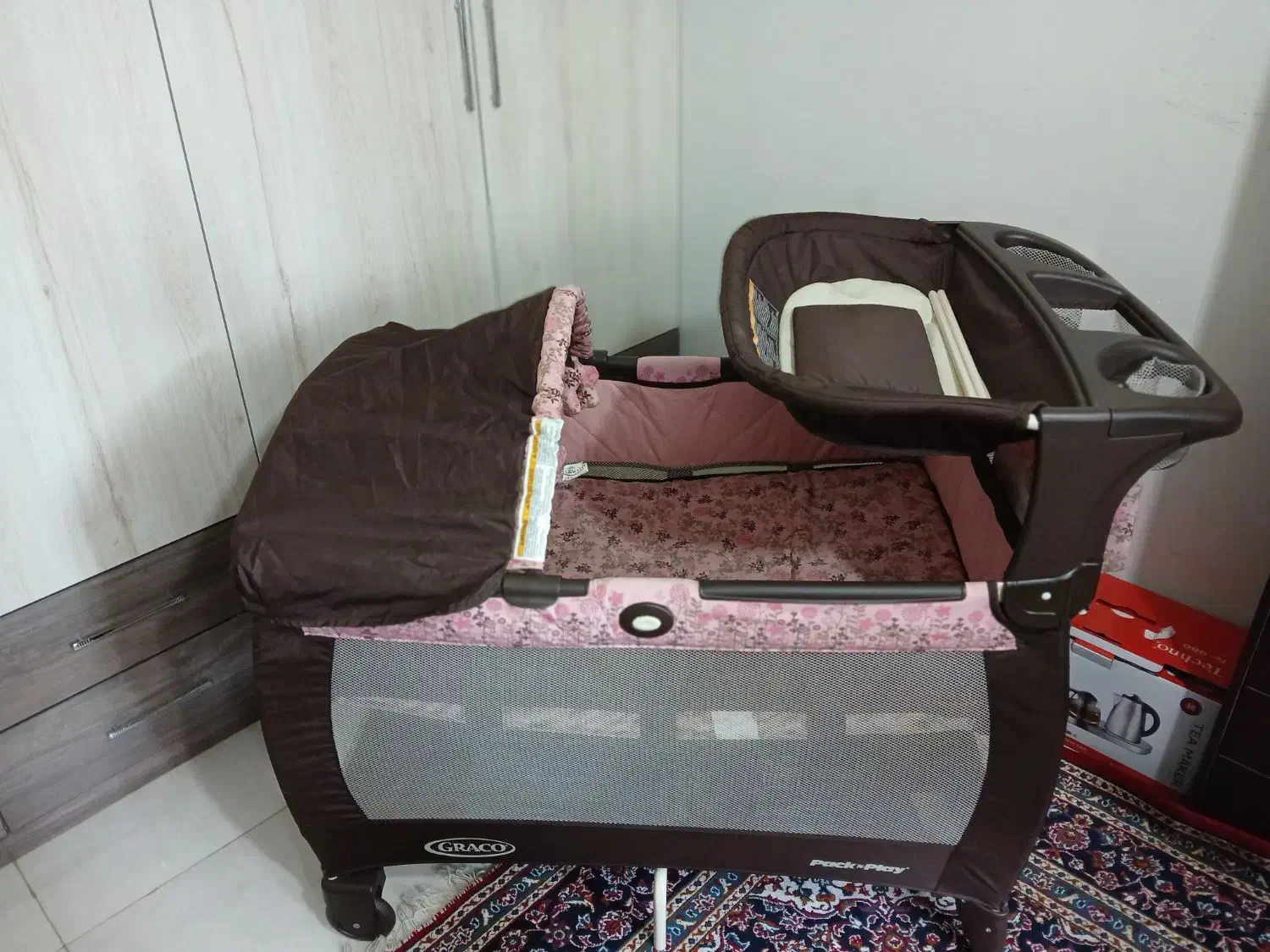 تخت کنار مادر|تخت و صندلی بچه|فردیس, فردیس|دیوار