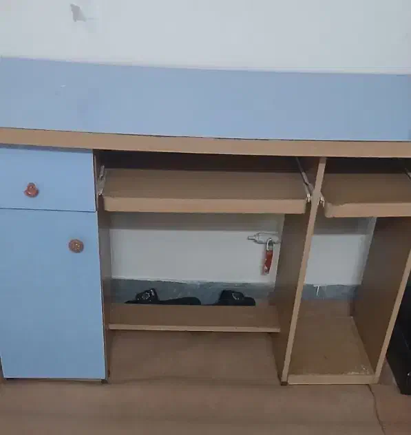 میز کامپیوتر|میز تحریر و کامپیوتر|اراک, |دیوار