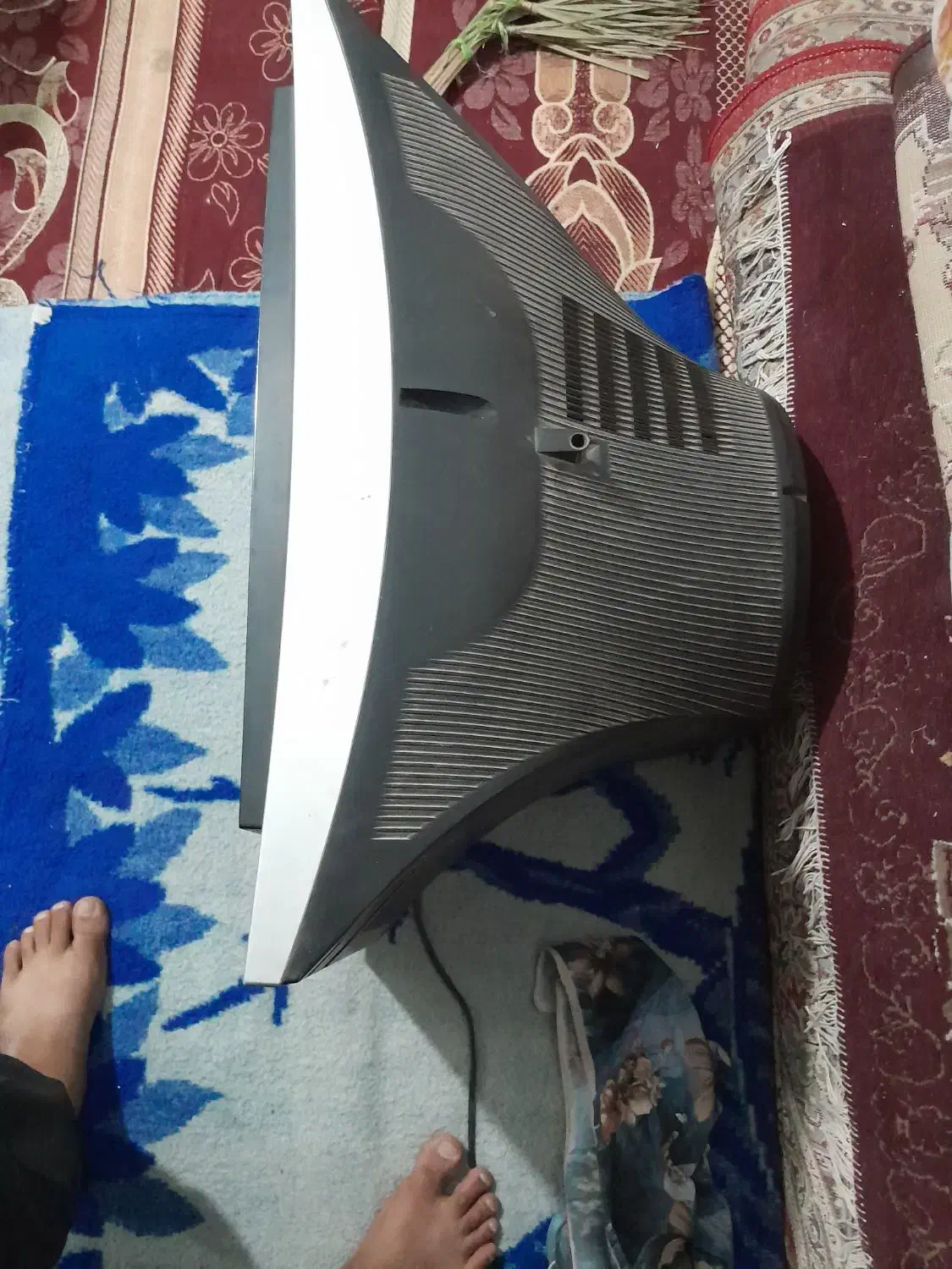 تلویزیون|تلویزیون و پروژکتور|بم, |دیوار