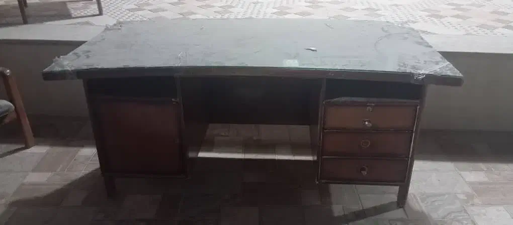 میز اداری|دفتر کار|لامرد, |دیوار