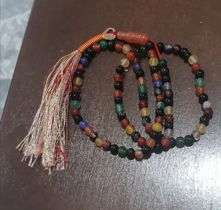 تسبیح سنگی ام البنین|بدلیجات|اردبیل, |دیوار