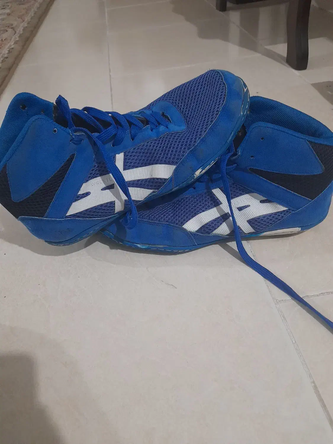 وسایل کشتی|تجهیزات ورزشی|پرند, فاز ۴|دیوار