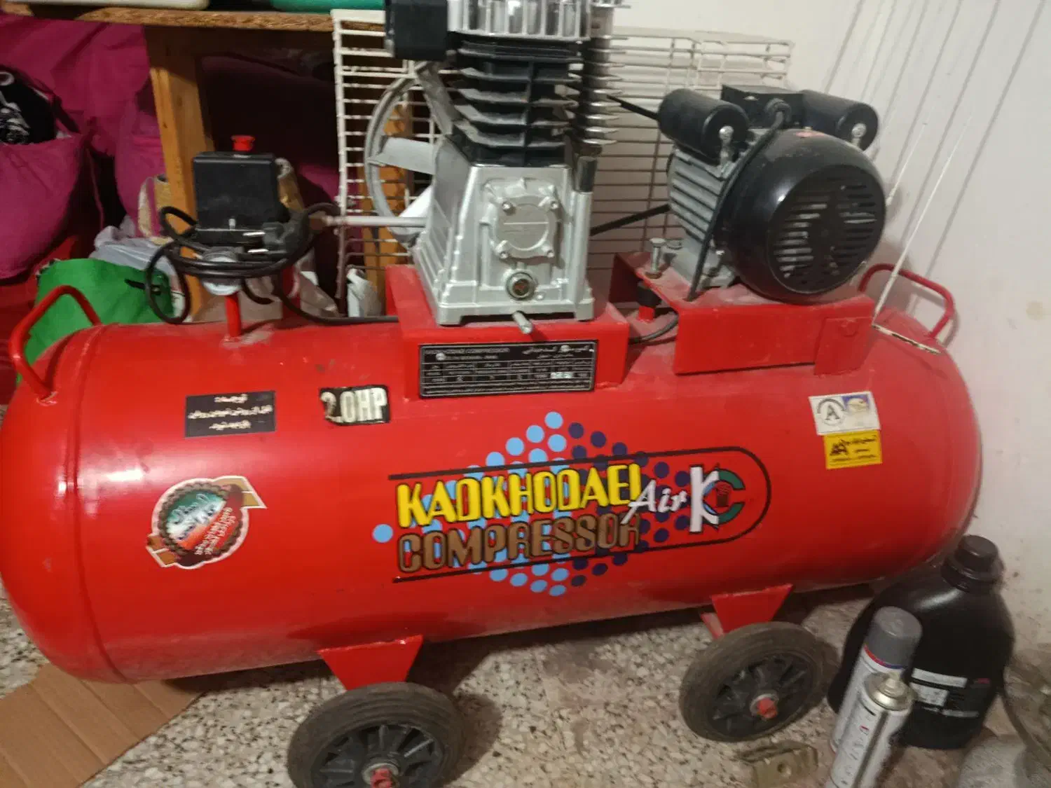 کمپرسور باد کدخدایی|ابزارآلات|فولادشهر, B2|دیوار