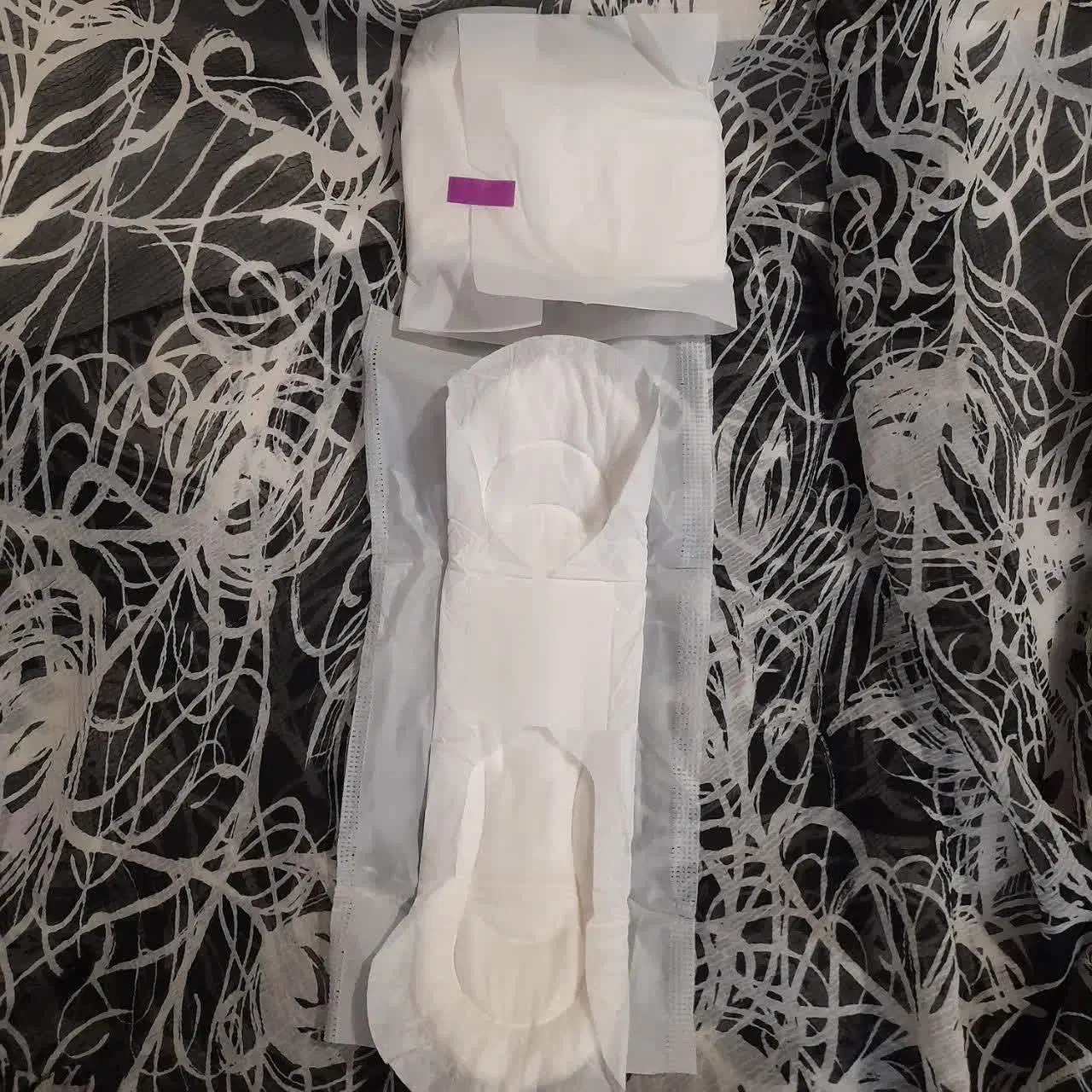 نوار بهداشتی|مواد شوینده و دستمال کاغذی|مشهد, کشف|دیوار