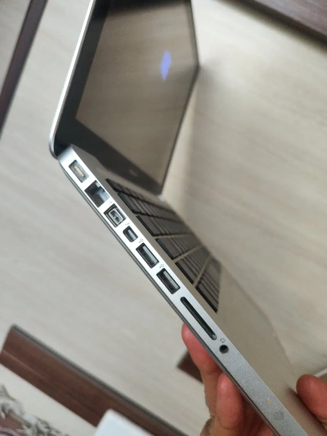 مکبوک پرو 2010 بسیار تمیز|رایانه همراه|اصفهان, خانه اصفهان|دیوار