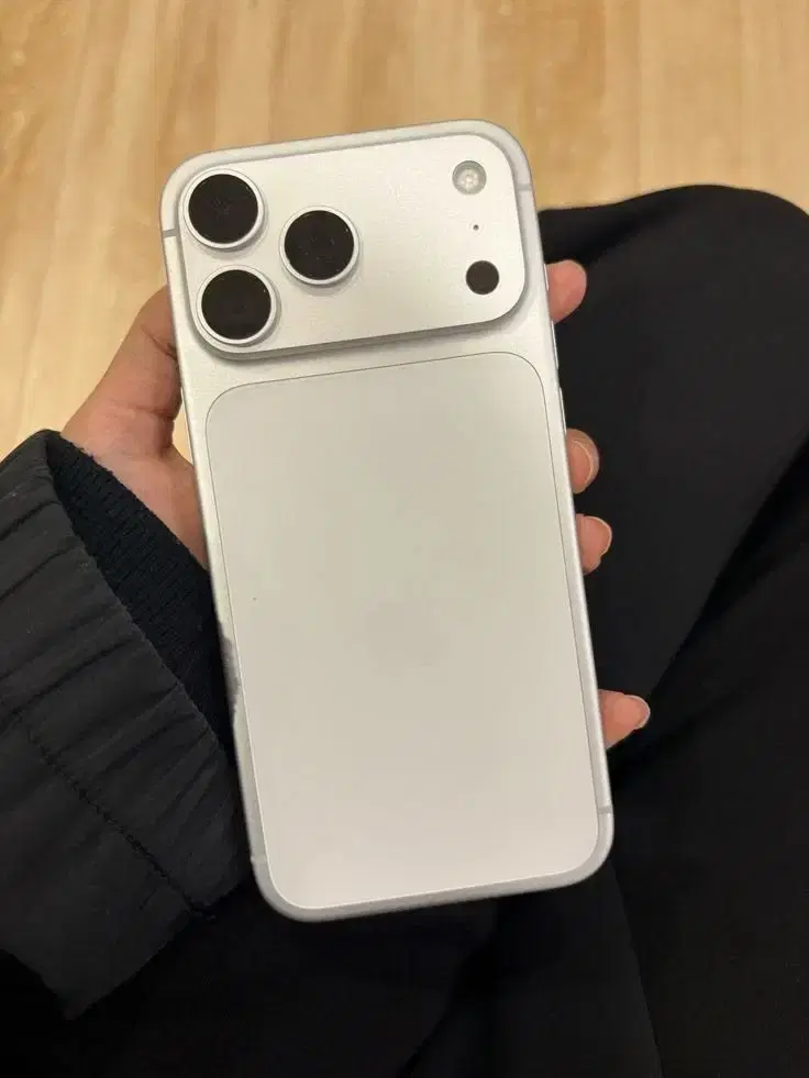 طرح آیفون 17 Pro Max 512GB 5G|موبایل|آبادان, |دیوار