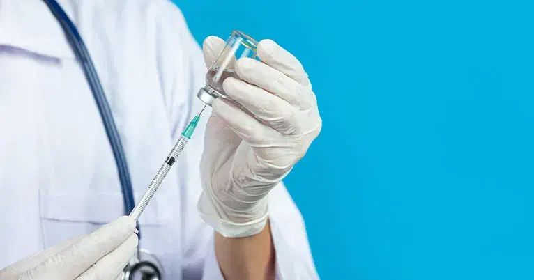 وصل سرم تزریقات آمپول و خدمات پرستاری در منزل|خدمات آرایشگری و زیبایی|بیرجند, |دیوار