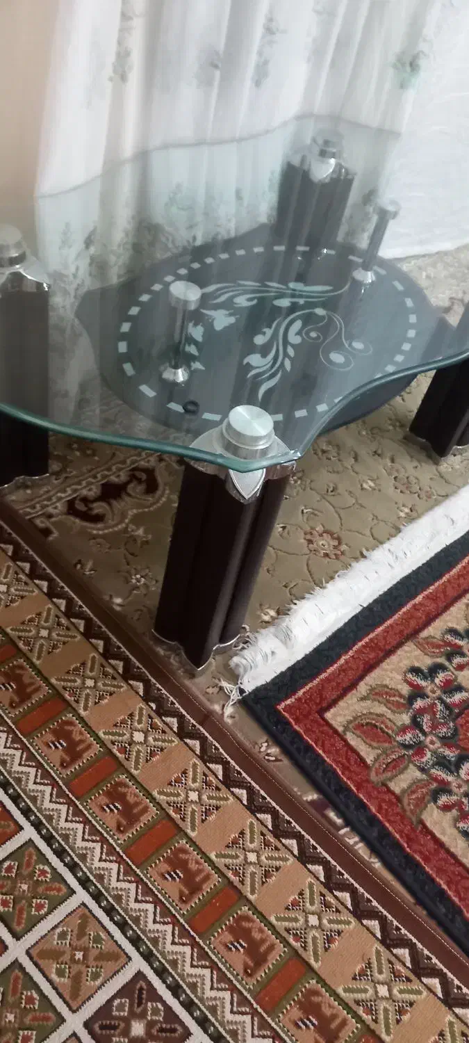 میز عسلی شیشه ای ۴تکه|مبلمان خانگی و میز عسلی|گرگان, |دیوار